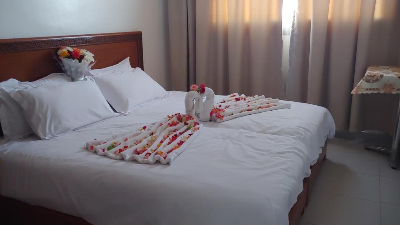 Hôtel Zahrat Souss -Inezgane Insgane Exterior foto