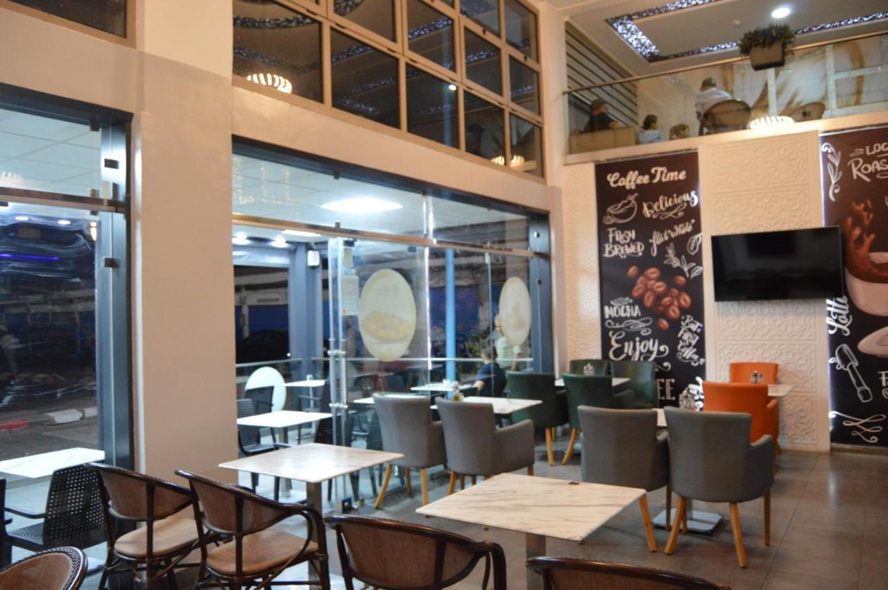 Hôtel Zahrat Souss -Inezgane Insgane Exterior foto